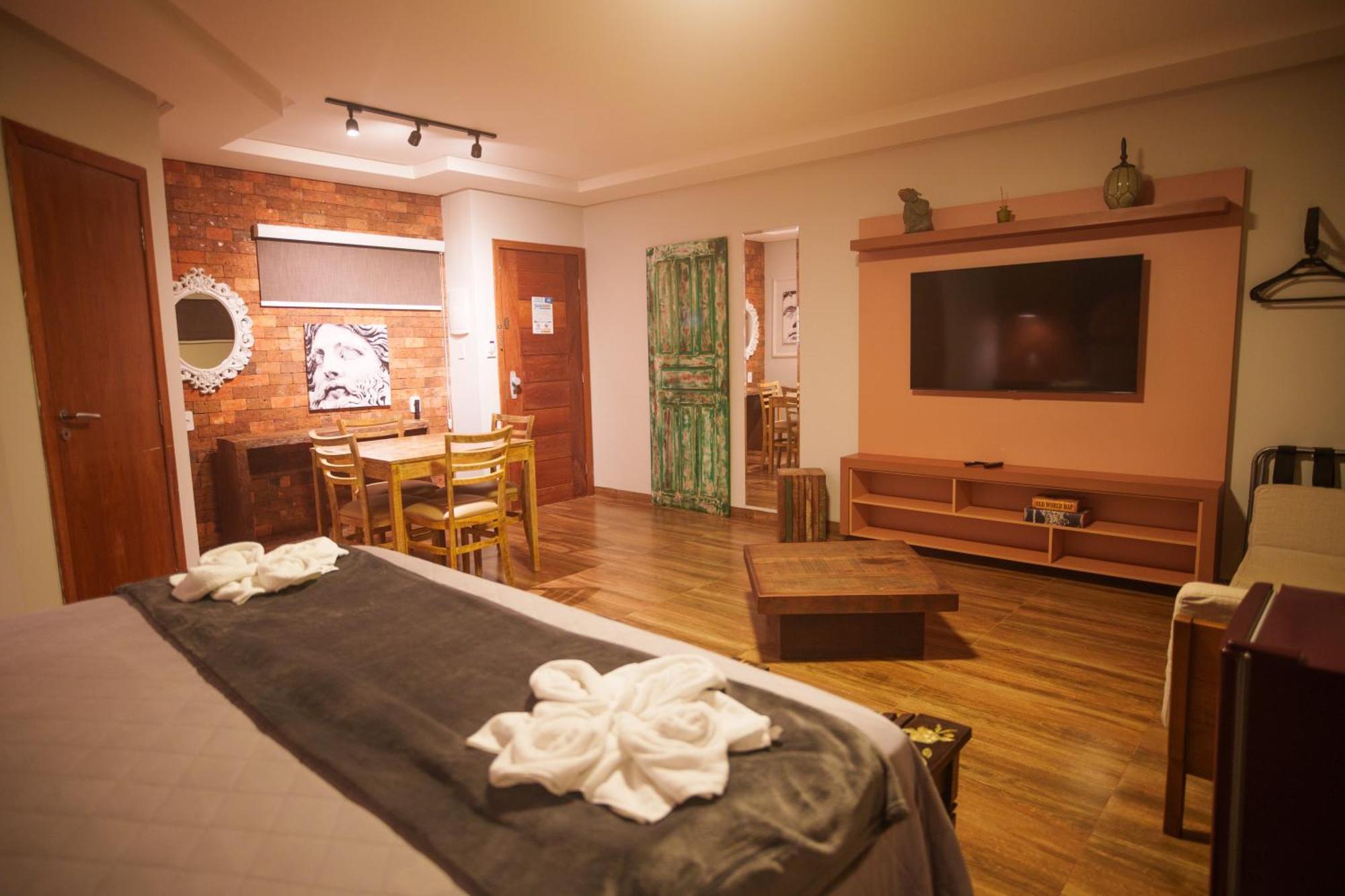 W4 Hotel Irecê エクステリア 写真