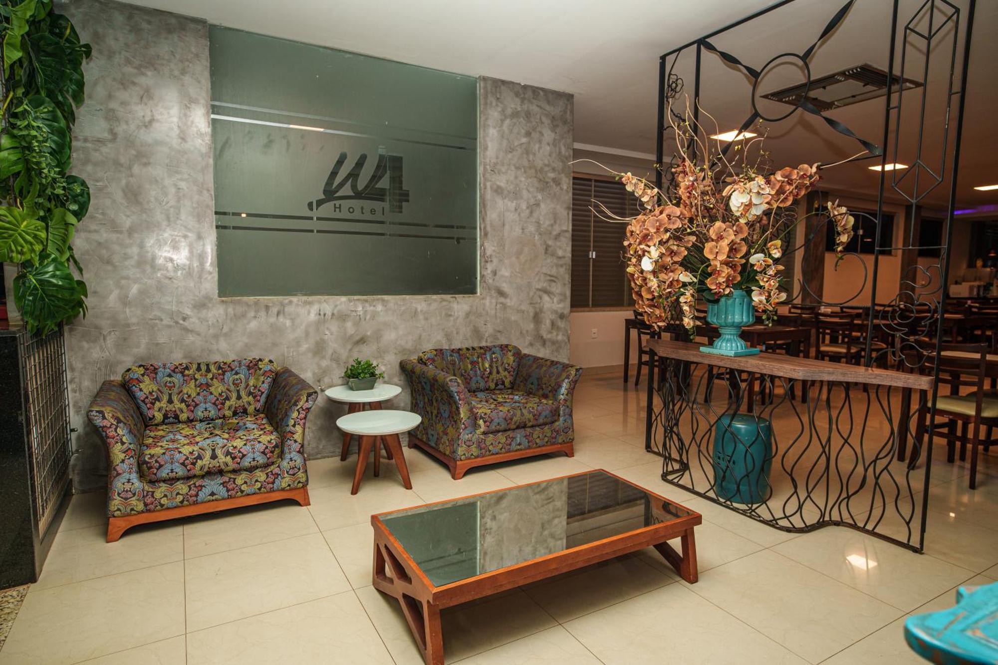 W4 Hotel Irecê エクステリア 写真